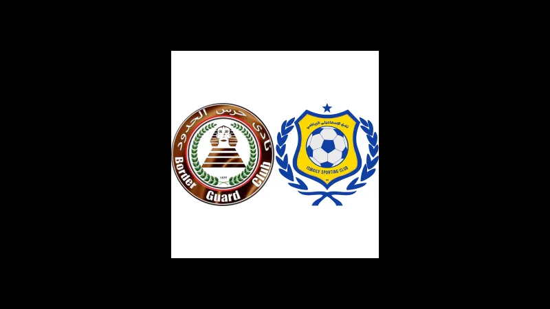 Cầu thủ của Haras El Hodood đang nỗ lực chạy bóng qua cầu thủ của El Ismaily trong trận…